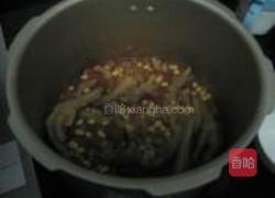 番茄黄豆炖凤爪的做法图解14