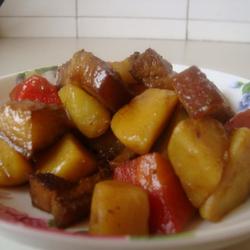 胡萝卜土豆炖肉的做法[图]