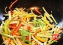 彩椒炒牛柳的做法图解6