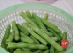 干煸四季豆的做法图解3
