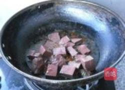 鸭血旺烧丝瓜的做法图解6