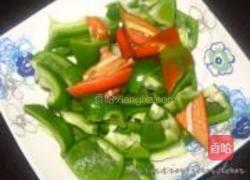 辣椒炒鱿鱼圈的做法图解5