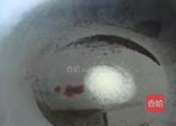蚕豆烧猪尾的做法图解5