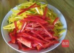 辣椒炒南瓜的做法图解1