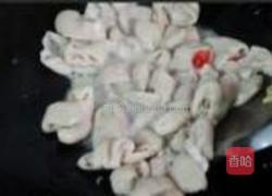 酸菜炒猪肠的做法图解8