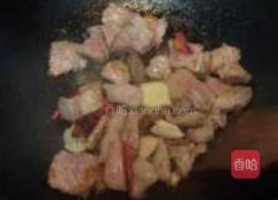 玫瑰花香红烧肉的做法图解15