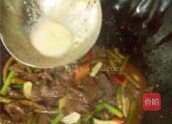 泡椒炒牛肉的做法图解8