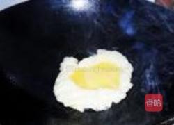 缤纷圣诞腊味炒饭的做法图解5