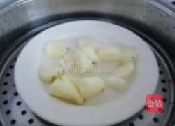 缤纷圣诞腊味炒饭的做法图解9