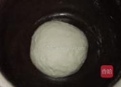 鸡蛋灌饼的做法图解1