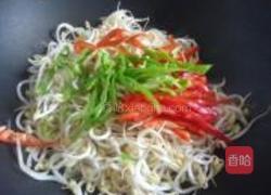 彩椒绿豆芽的做法图解4