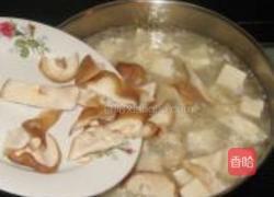 香菇海虾豆腐汤的做法图解4