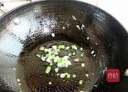 剁椒蚕豆炒鸡蛋的做法图解3