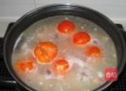 西红柿排骨煲的做法图解4