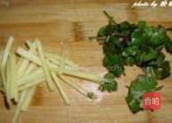 椒盐白萝卜丝的做法图解2