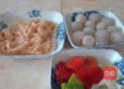 荔枝鸡球的做法图解2