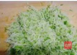 炸萝卜丸子的做法图解1