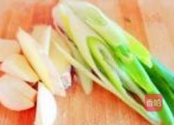 蒜薹肉丝的做法图解3