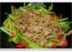 芹菜泡椒炒牛肉的做法图解12