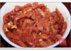 芹菜泡椒炒牛肉的做法图解5