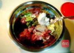 碧绿香菇盒的做法图解5