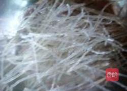 甜椒白菜炖粉条的做法图解3