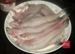 剁椒蒸九吐鱼的做法图解1
