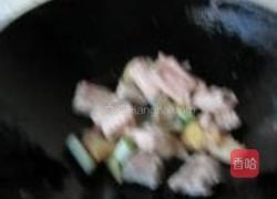 板栗烧寸排的做法图解7