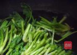 陈醋菠菜花生米的做法图解3