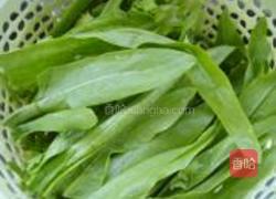 素炒油麦菜的做法图解4