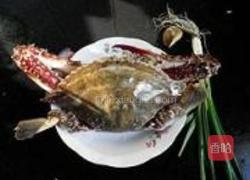 葱爆大海蟹的做法图解1