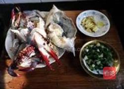 葱爆大海蟹的做法图解2