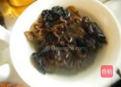 芹菜木耳的做法图解2