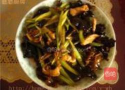 芹菜木耳的做法图解9