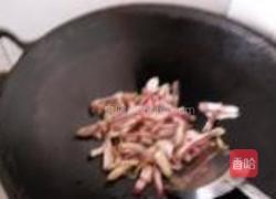 青蒿炒腊肉的做法图解5