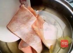 酸辣猪皮冻的做法图解6