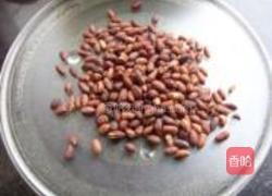 挂霜花生的做法图解3