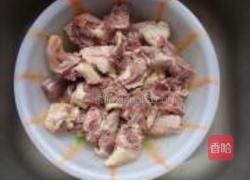 菜干花生红烧鹅的做法图解2