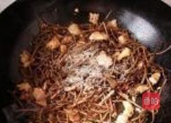 蕨菜干炒肉的做法图解7