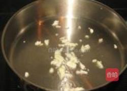 黑木耳炒山药的做法图解2