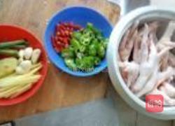 香辣凤爪的做法图解1