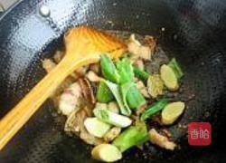 老干妈千张结烧肉的做法图解5