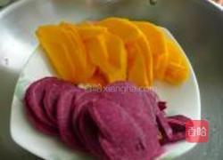 奶香玫瑰馒头的做法图解1