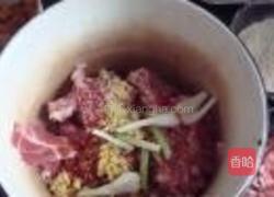 竹香粉蒸排骨的做法图解2