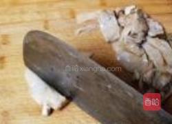 笋尖河蚌煲豆腐的做法图解2