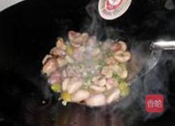 嫩菱炒银杏的做法图解5