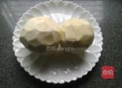 酸辣芋头丝的做法图解1