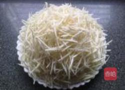 酸辣芋头丝的做法图解2