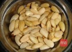 麻辣杏仁的做法图解3