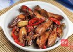 姜葱爆鱿鱼筒的做法图解4